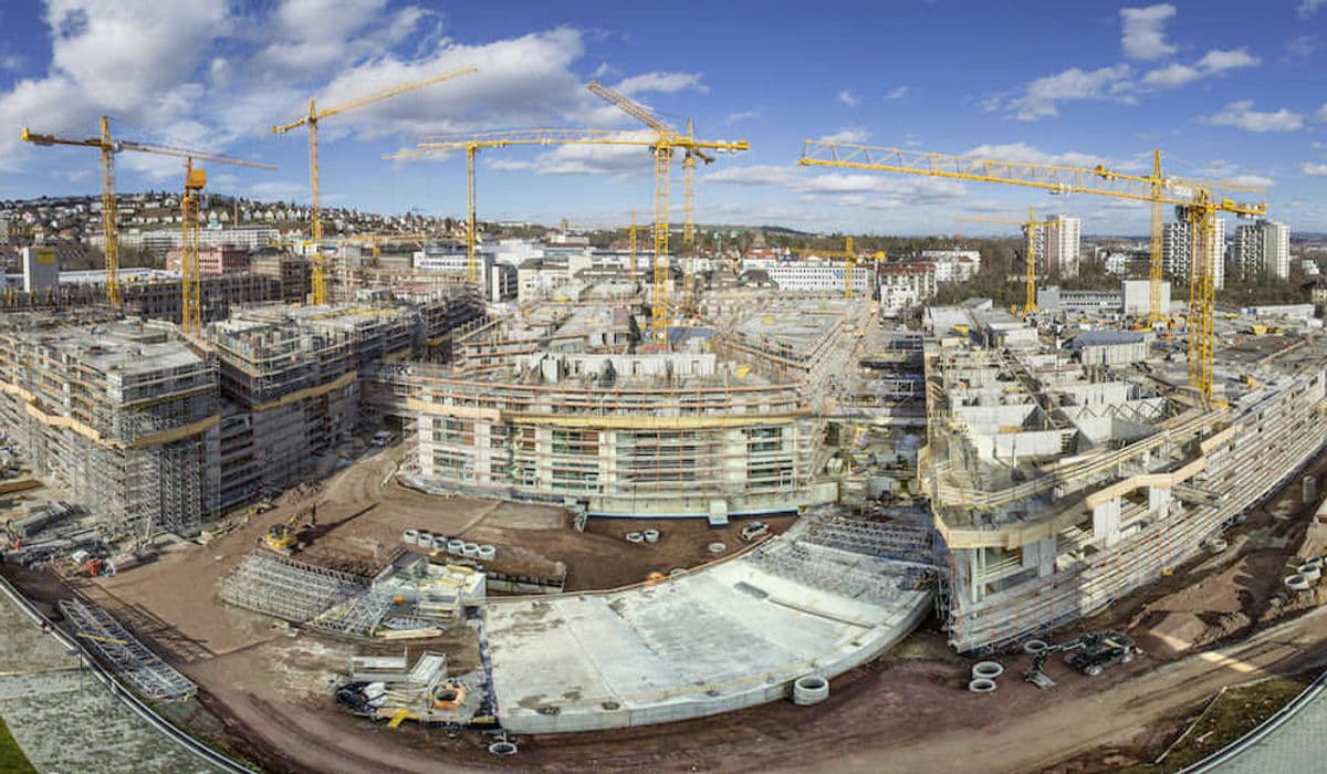 Major commercial facilities, multi-crane logistics, and complex campuses